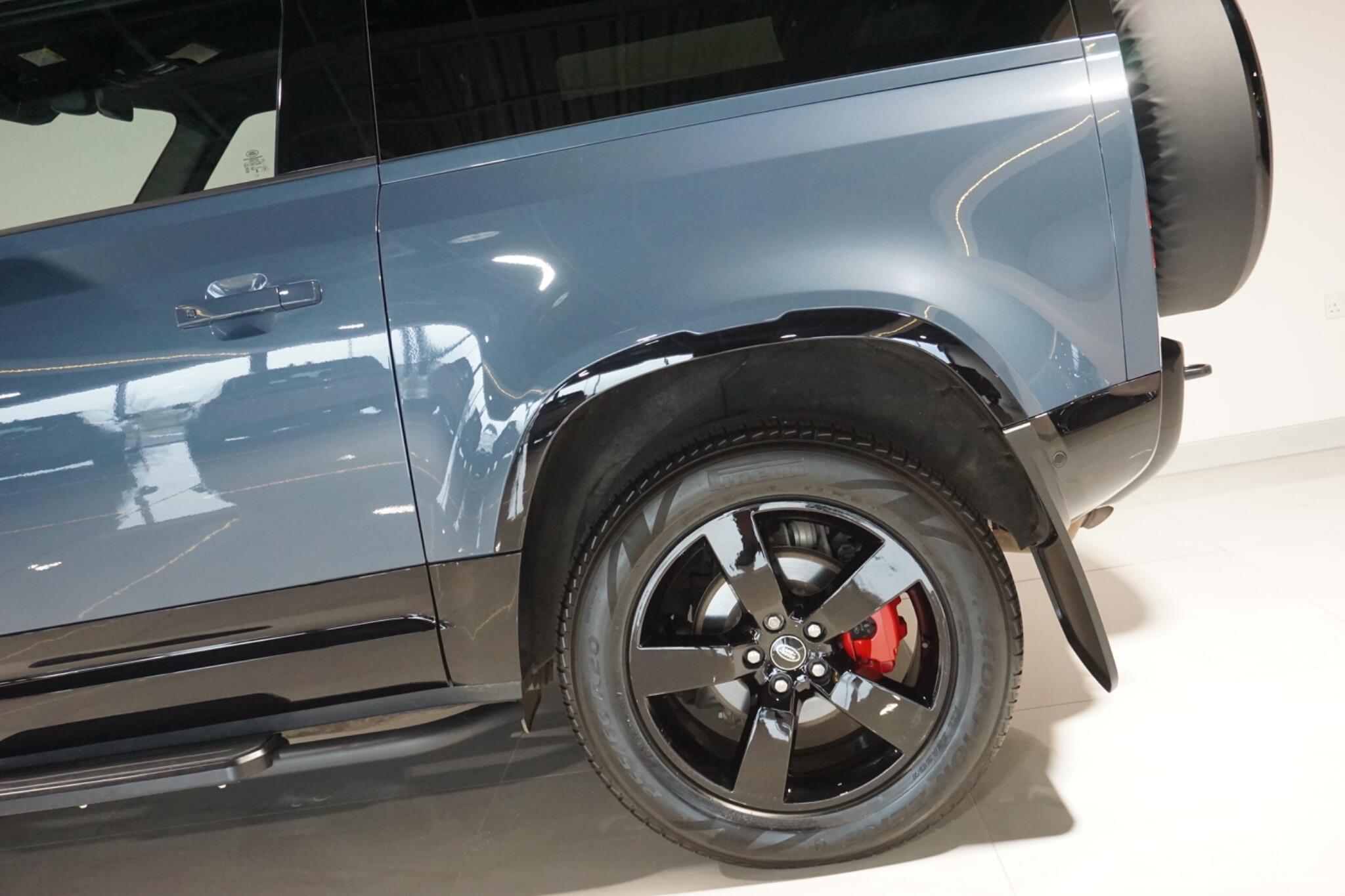 Land Rover Defender 90 3.0 D250 MHEV X-Dynamic HSE SUV 3dr Diesel Auto 4WD Euro 6 (s/s) (250 ps)